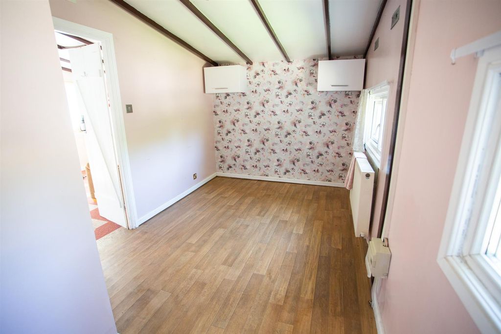 Property photo 2 of 11 Derb9075.Jpg
