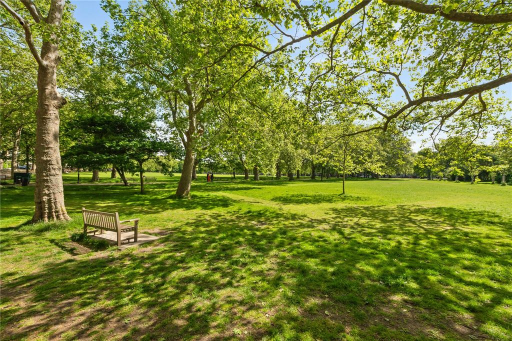 Property photo 3 of 14 Picture No. 14