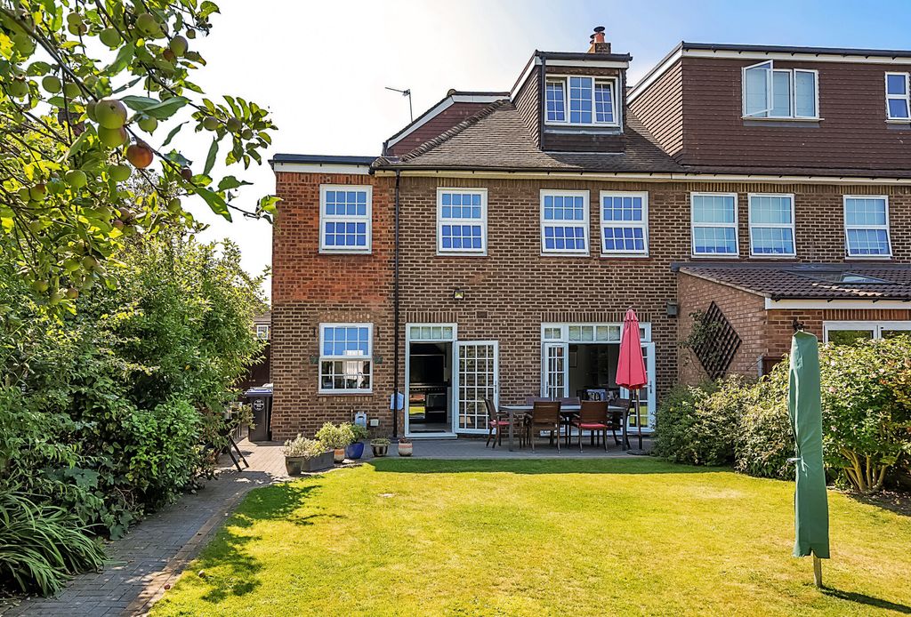 Property photo 1 of 17 1163872 (10).Jpg