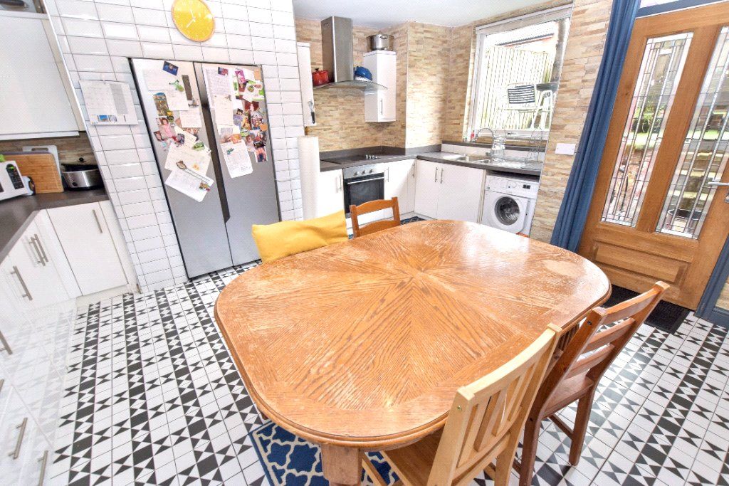 Property photo 3 of 15 Kitchen/Diner