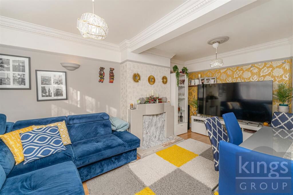 Property photo 2 of 14