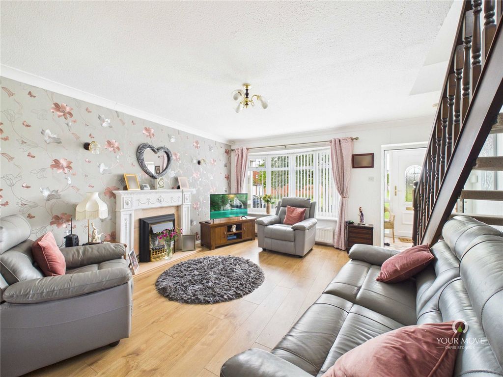 Property photo 2 of 13 Picture No. 02