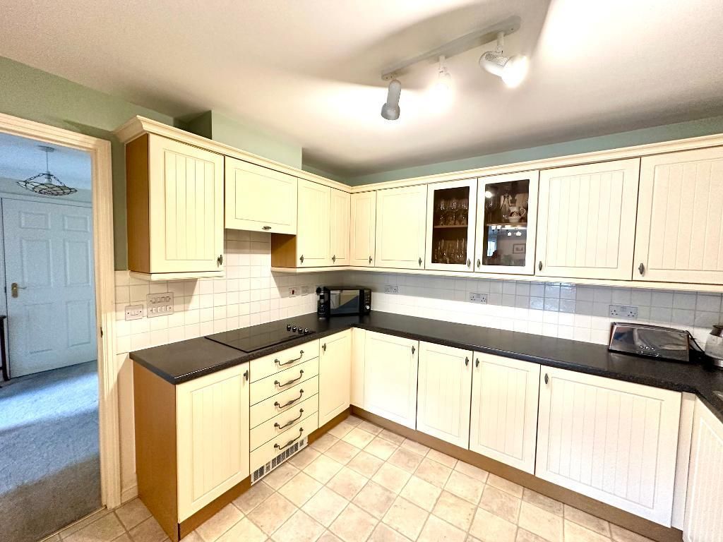 Property photo 2 of 11 Photo 2