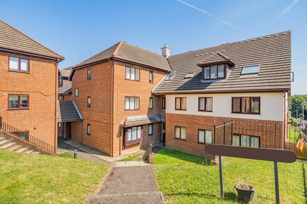 Property photo 3 of 10 Outside View