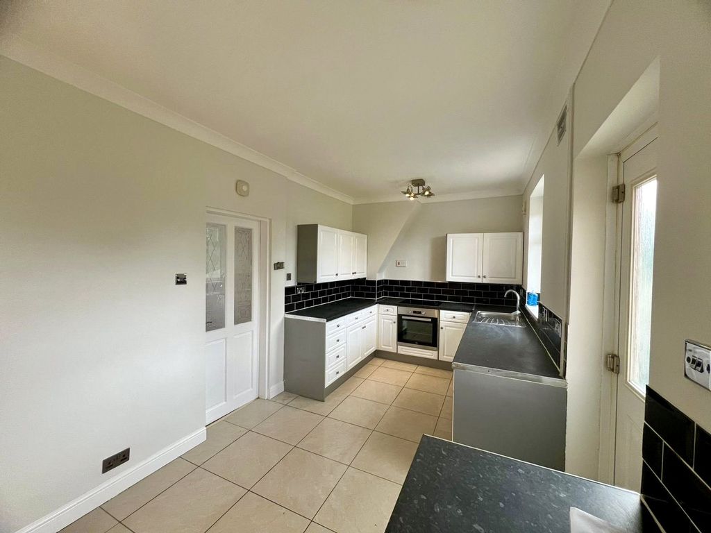 Property photo 3 of 26 Picture No. 42