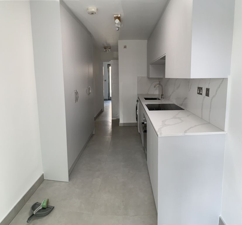 Property photo 2 of 6 Gallery