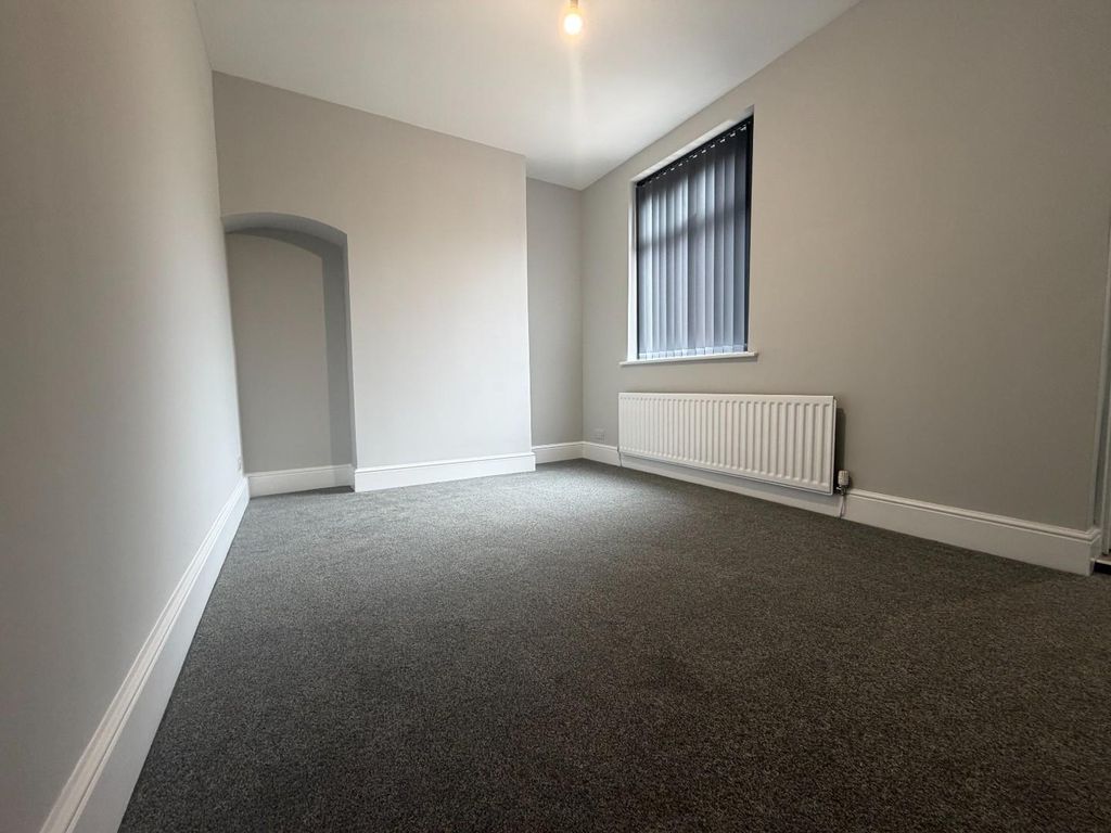 Property photo 3 of 12 Img_0852.Jpeg