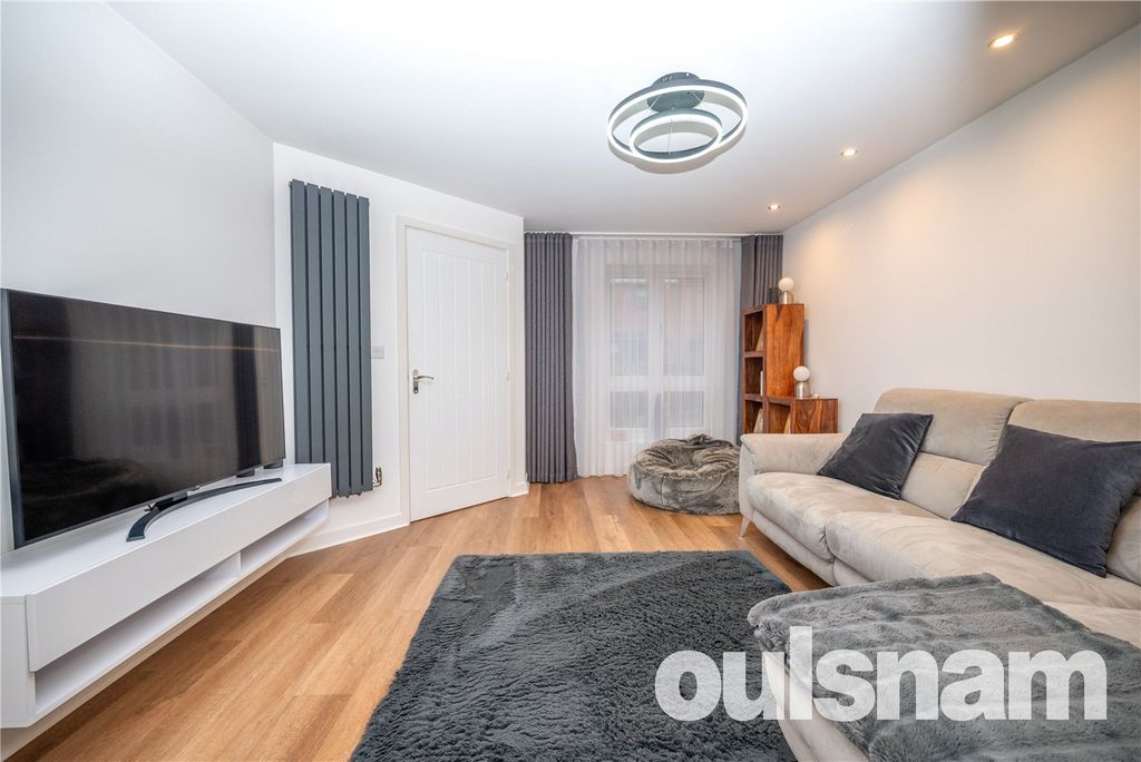 Property photo 2 of 13 Picture No. 03