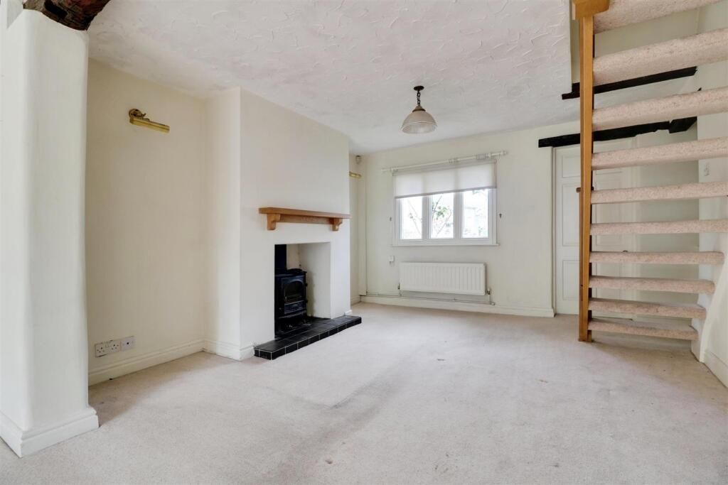 Property photo 3 of 26