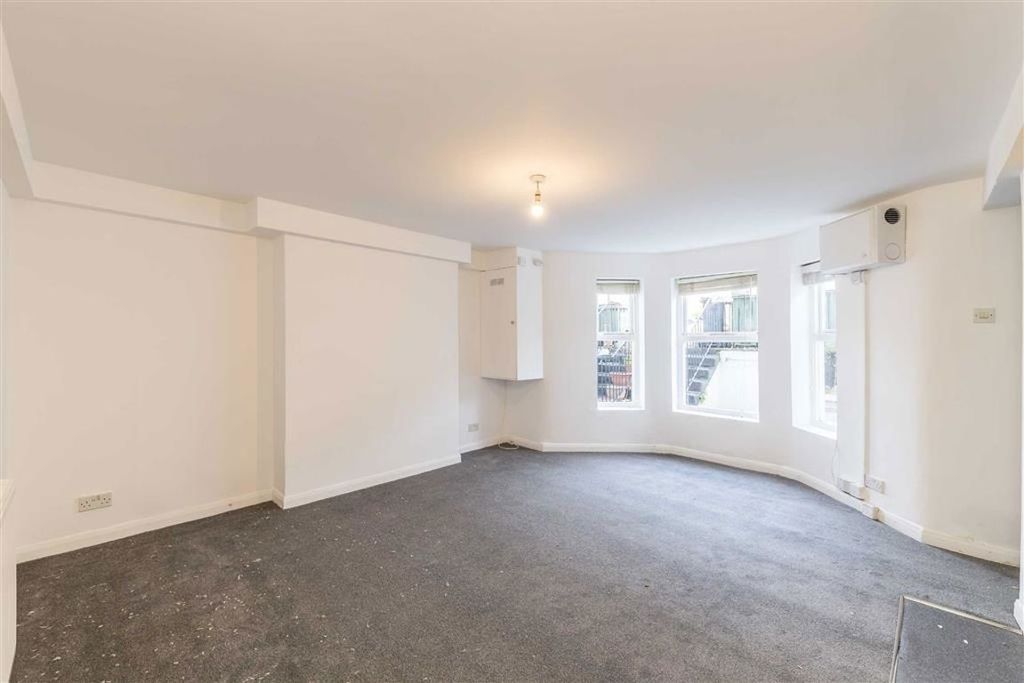 Property photo 2 of 4