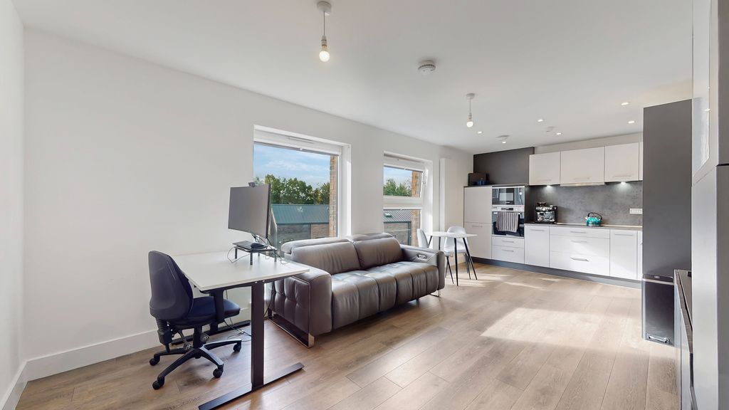 Property photo 3 of 20 22-Print-1 Festival Court Festival Park Flat 3.2_3