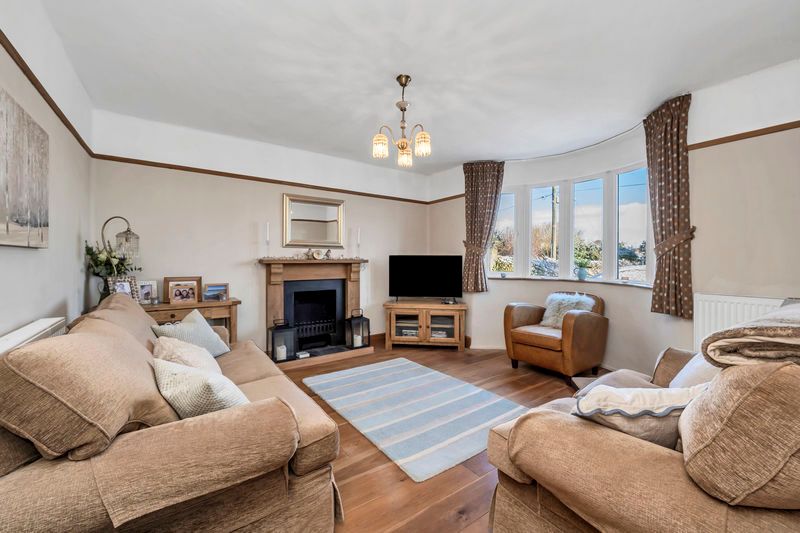 Property photo 3 of 29 Sitting Room