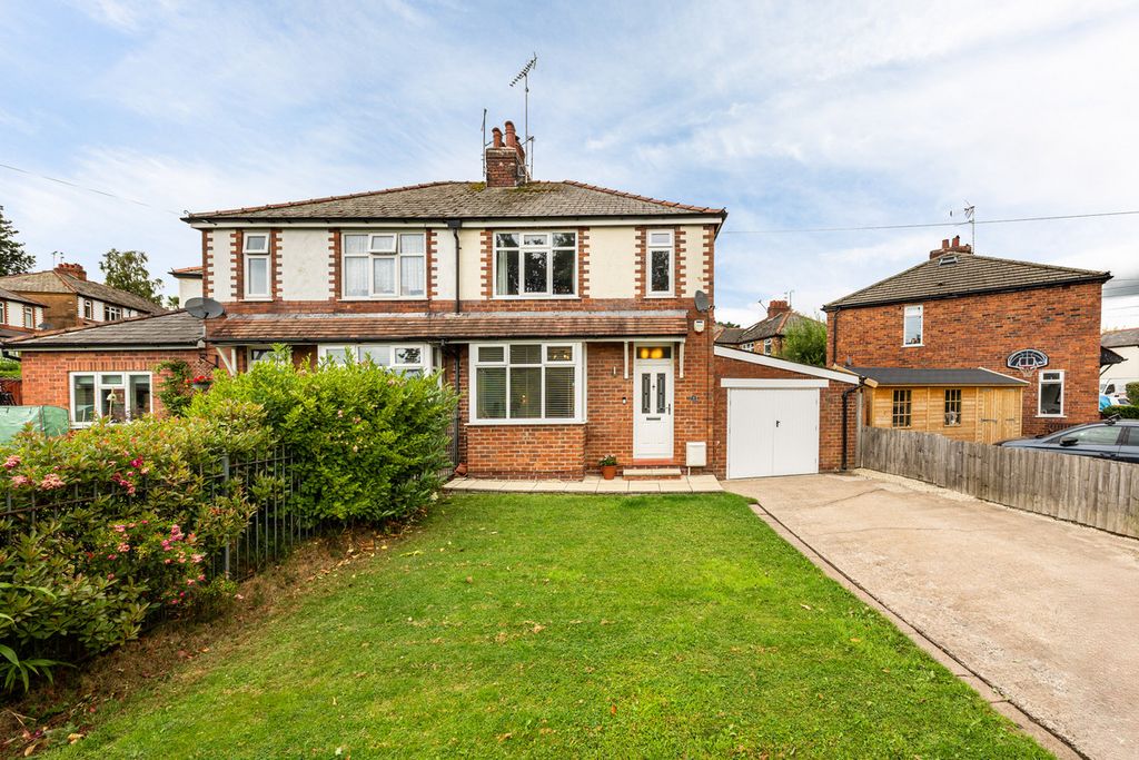 Property photo 1 of 21
