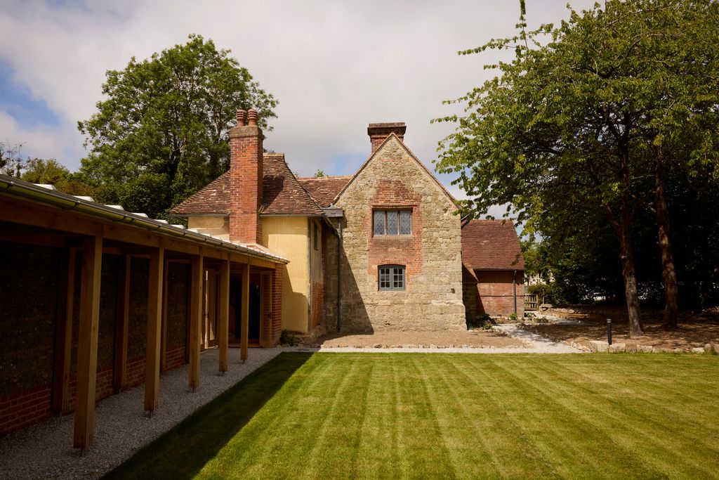 Property photo 1 of 49 289338 - Inigo_St Andrews Former Chapel_08.Jpg