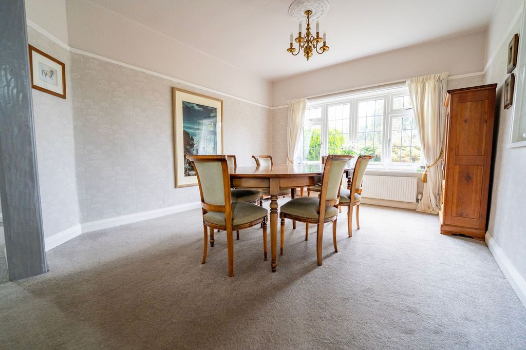 Additional image 9 of 4 bed detached house for saleField House, 184 Derby Road, Ilkeston DE7