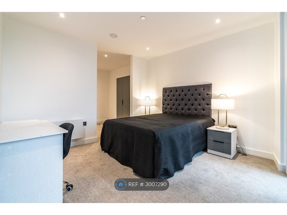 Property photo 2 of 30