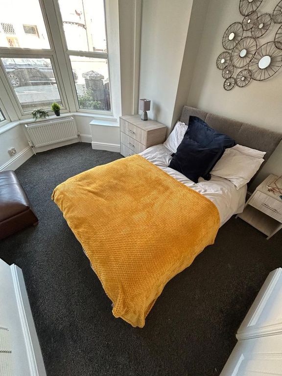 Property photo 2 of 6 Photo 13