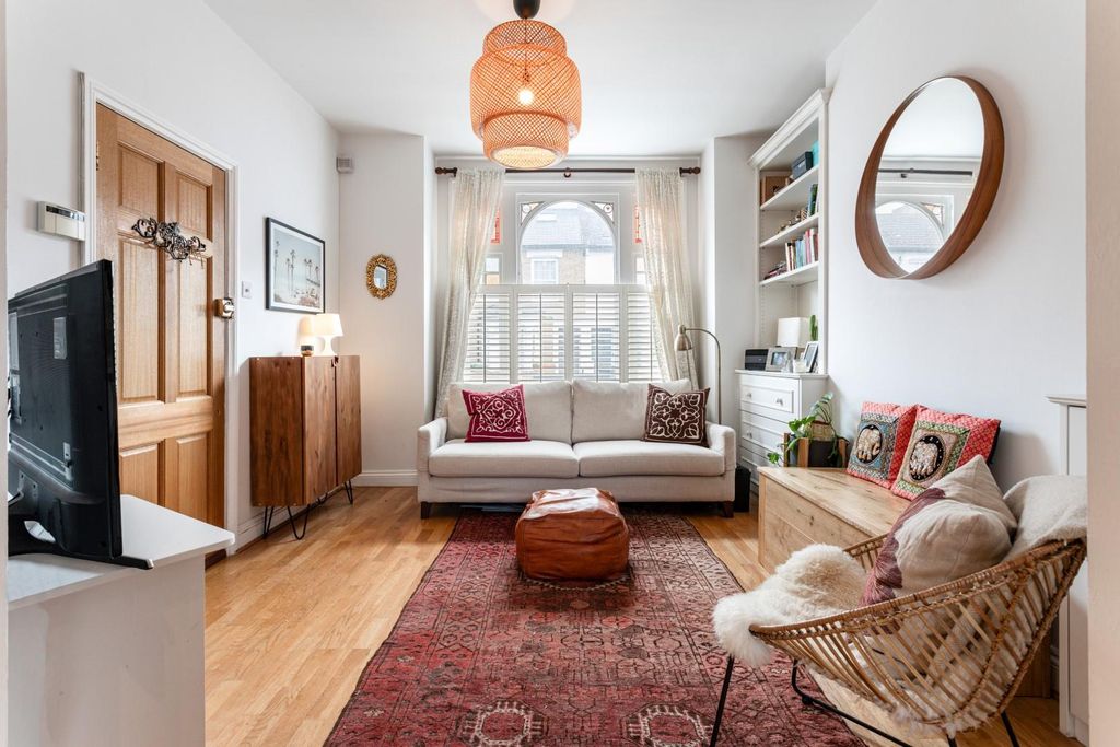 Property photo 1 of 15