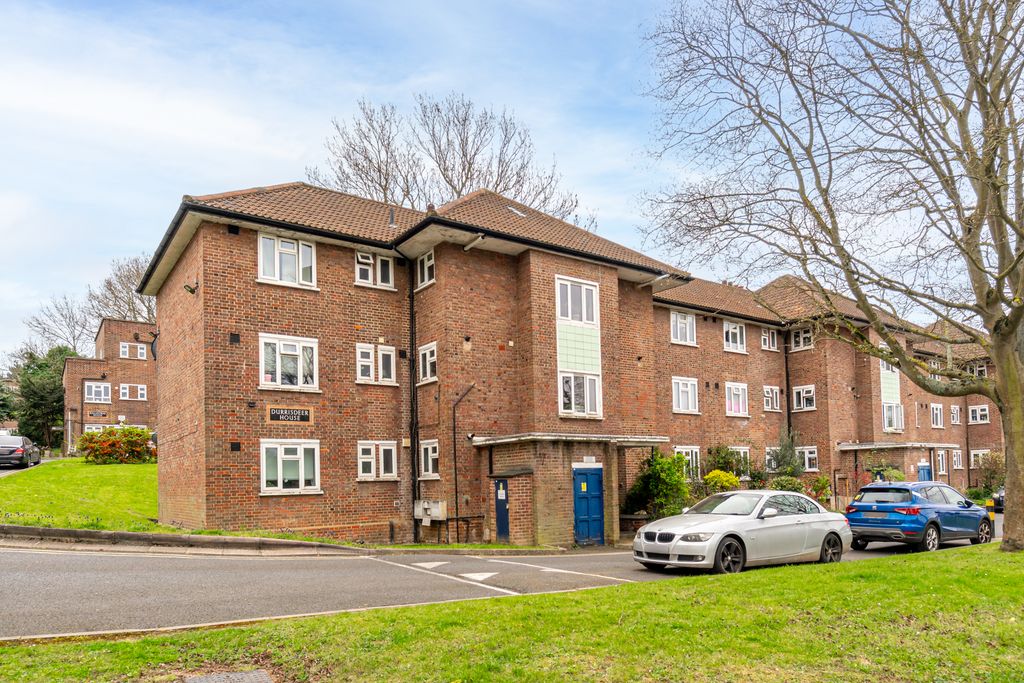 Property photo 1 of 13 Mba08392-Edit