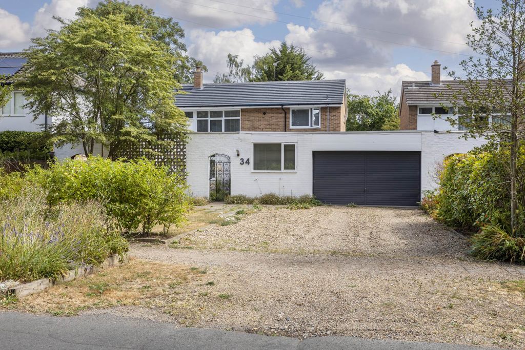 Property photo 1 of 27
