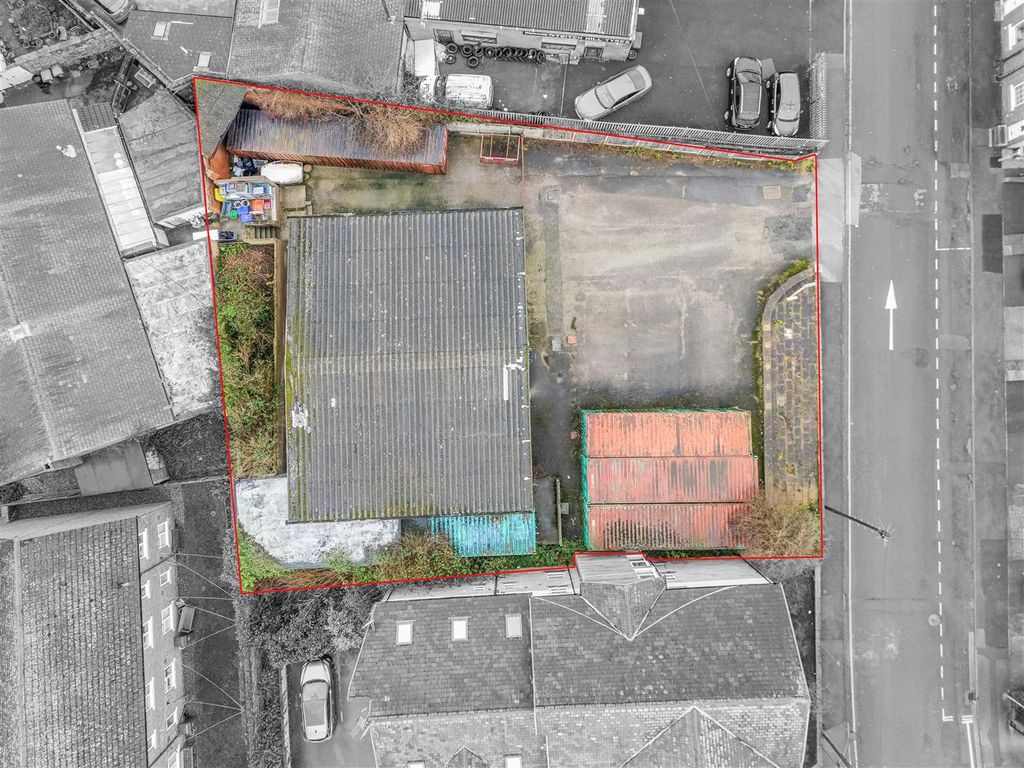 Property photo 2 of 6