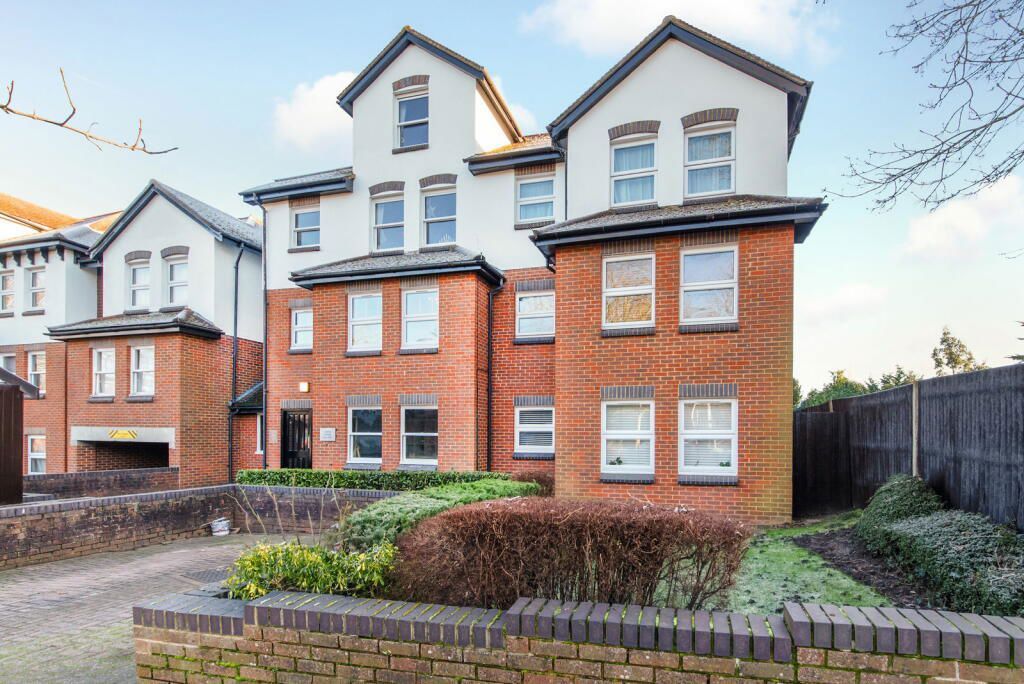 Property photo 1 of 9