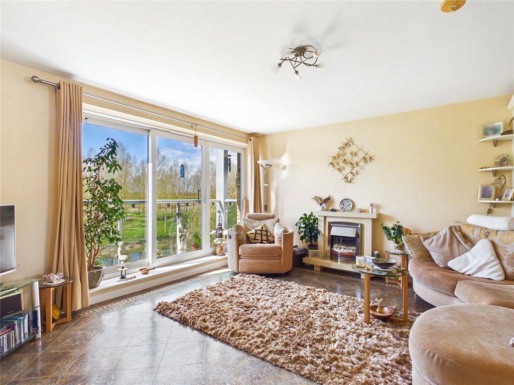 Property photo 3 of 13 Picture No. 07