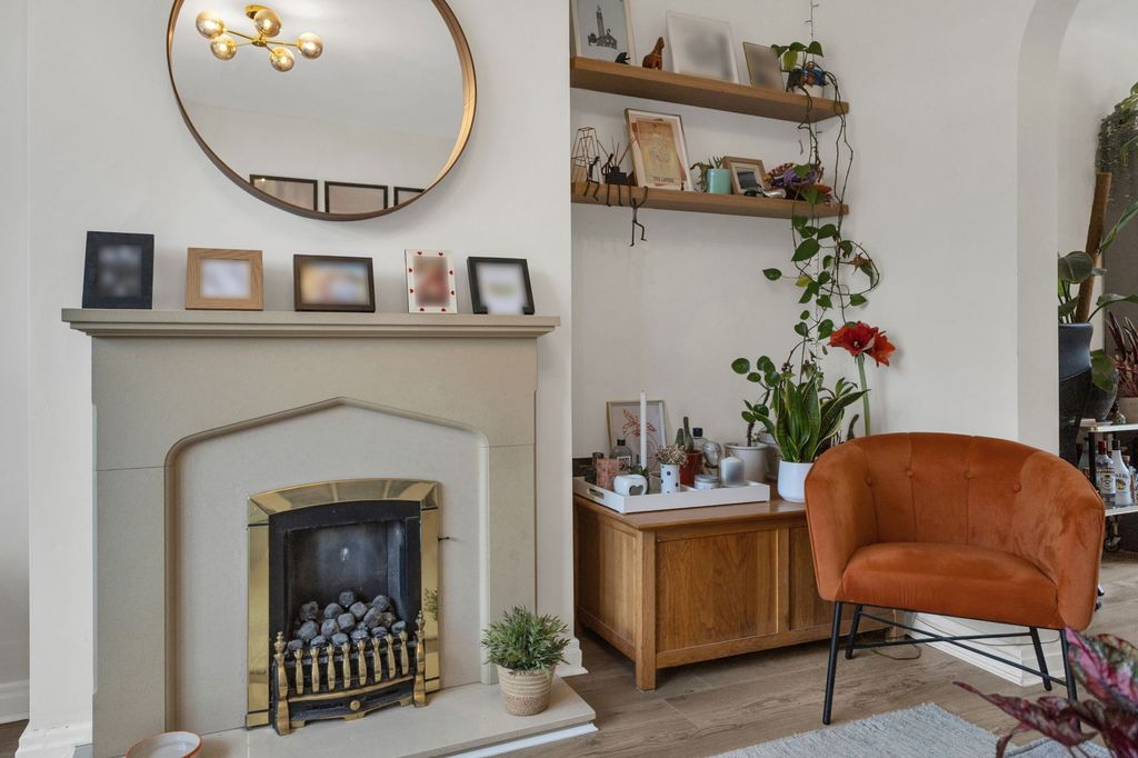 Property photo 3 of 29