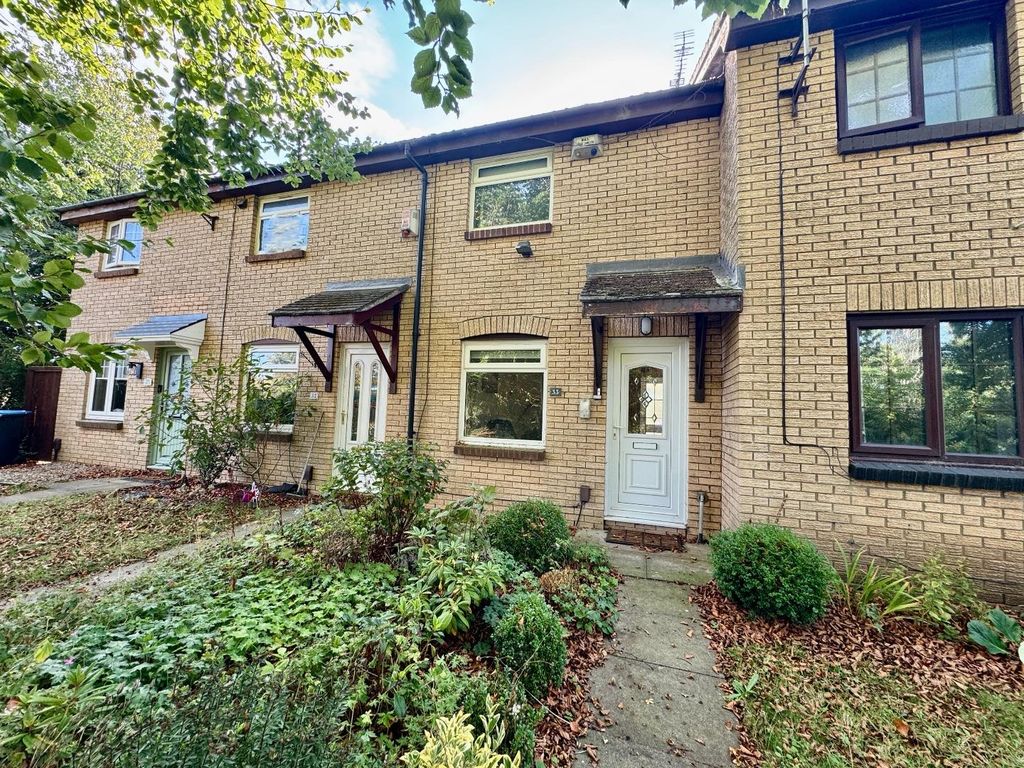 Property photo 1 of 11 Front