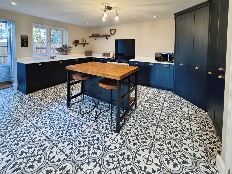 Property photo 3 of 10 Photo 9