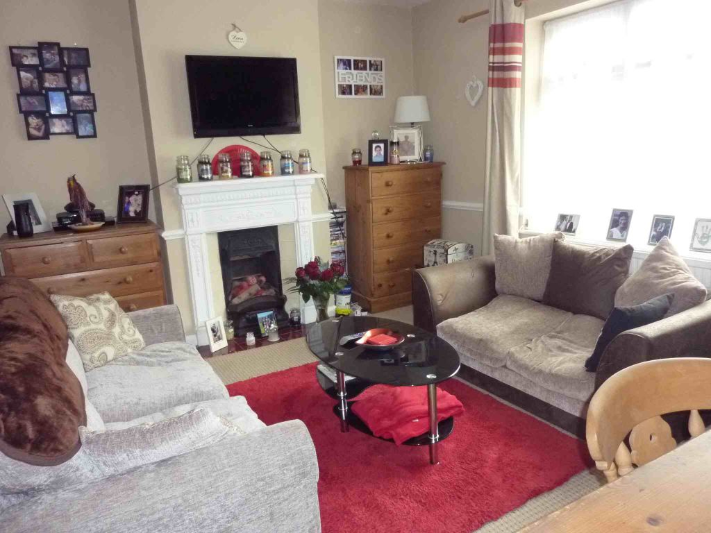 Property photo 2 of 5