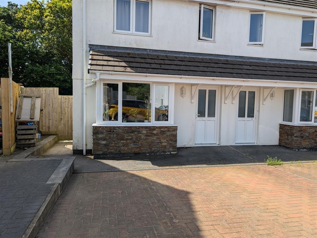 Property photo 1 of 24 831.Jpg