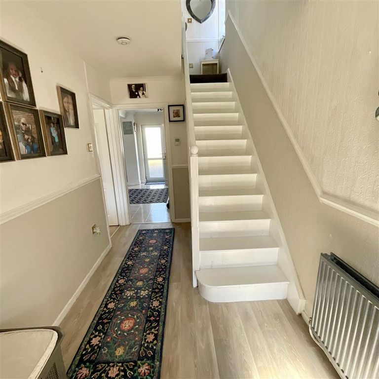 Property photo 3 of 23 Img_9402.Jpeg