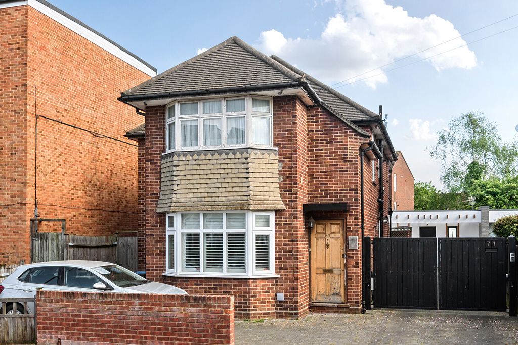 Property photo 1 of 10 1447979-1-69E78Fd...