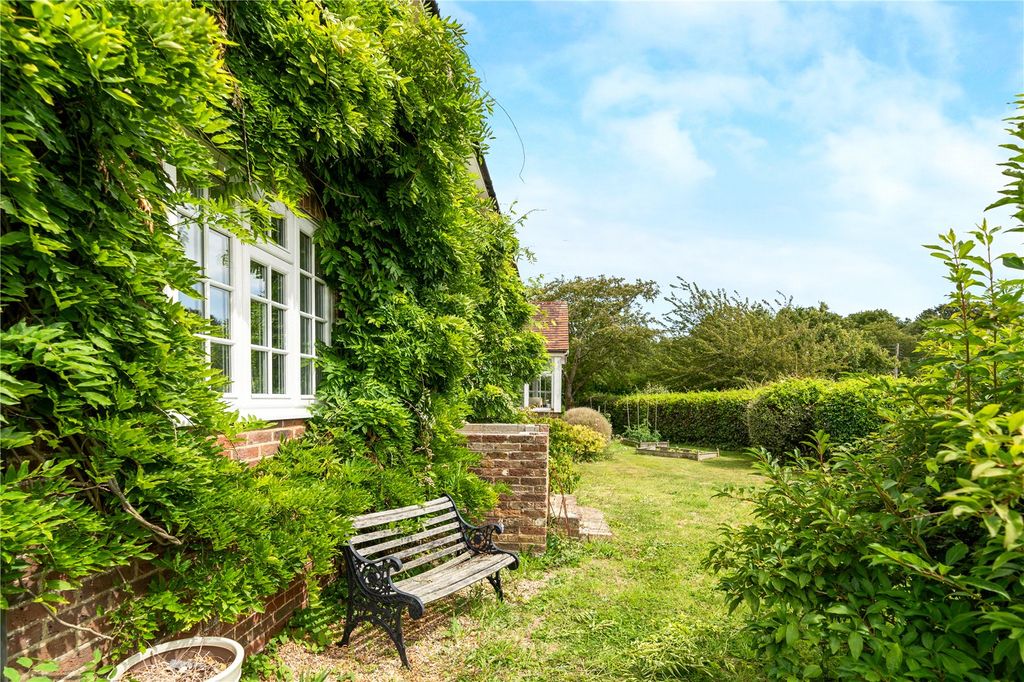 Property photo 3 of 38 Picture No. 90