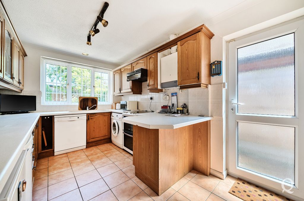 Property photo 2 of 21 8509Df95-7F79-4c9...