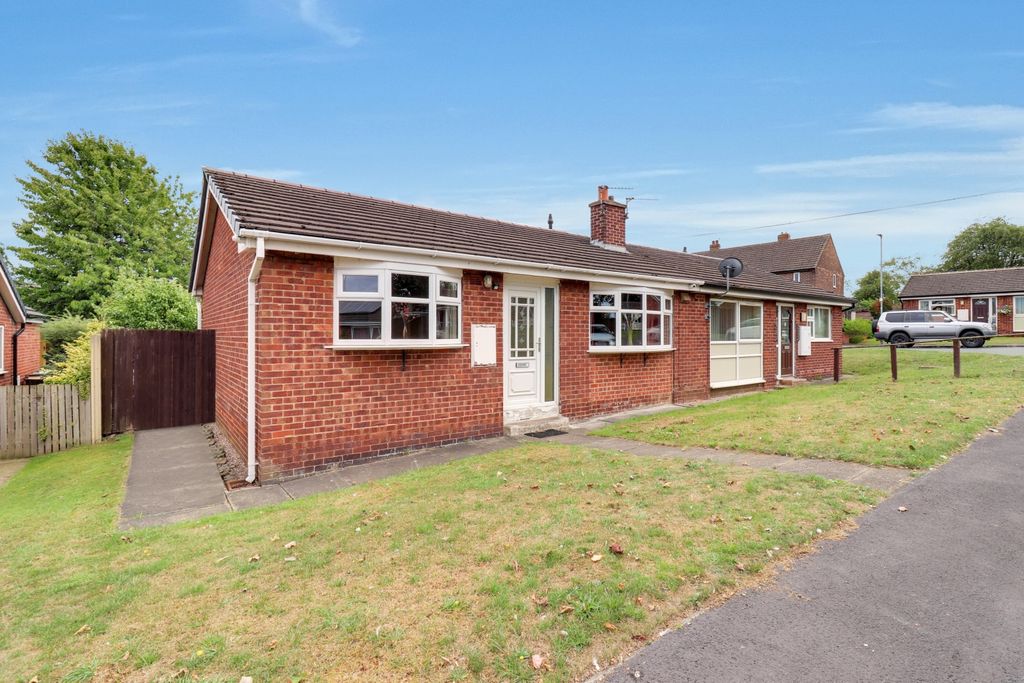 Property photo 1 of 12 1- Rob Hammond Ewemove Pontefract