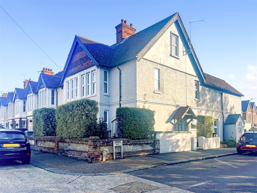 Property photo 1 of 12 Front.Jpg