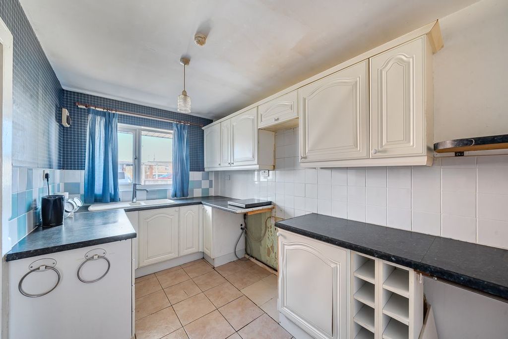 Property photo 3 of 9 14317191269Bc588Ae9F9c