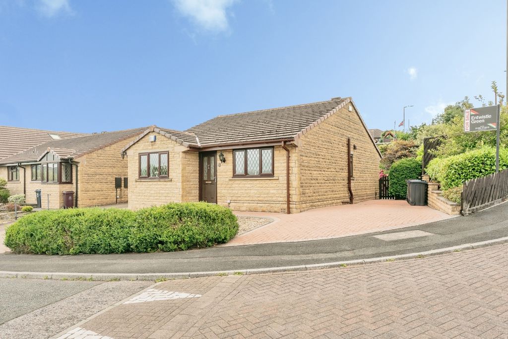 Property photo 1 of 25 Pbox-Img.Jpg
