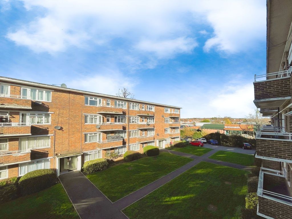 Property photo 2 of 7