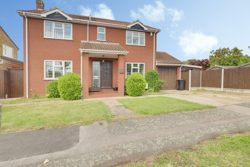 Property photo 1 of 39