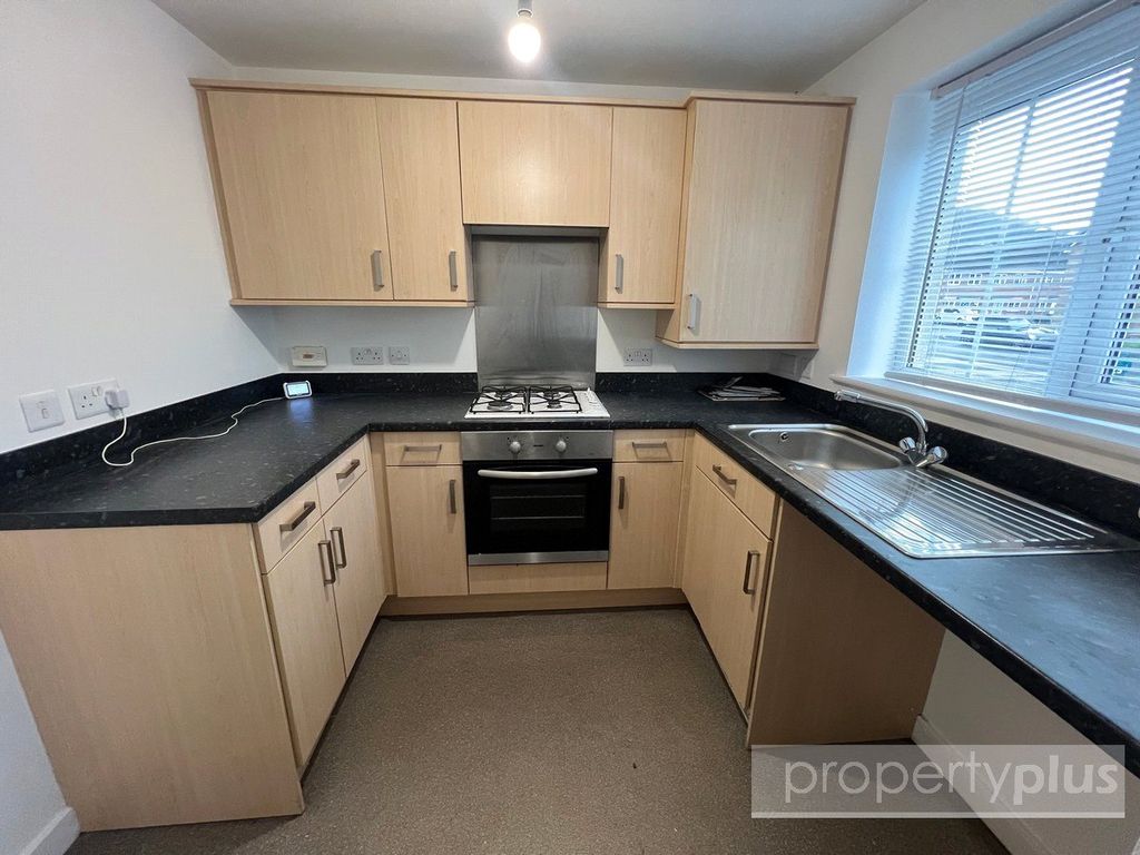 Property photo 3 of 15 Picture No. 12