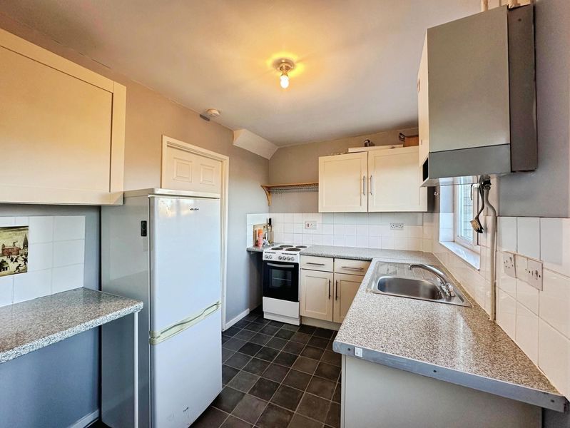 Property photo 2 of 9 Photo 7