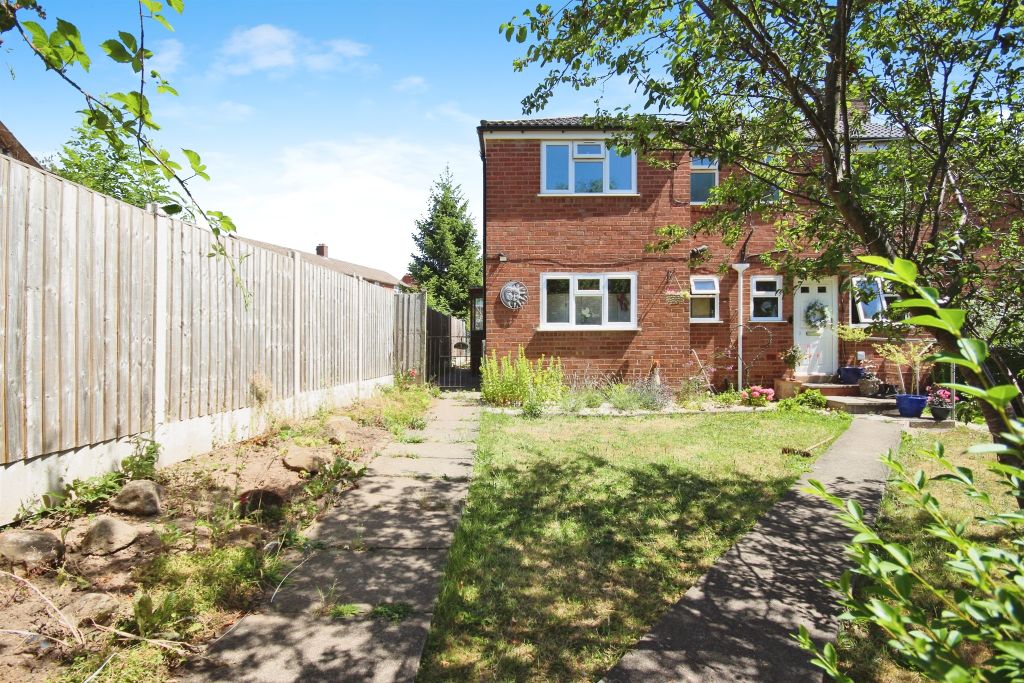 Property photo 1 of 8