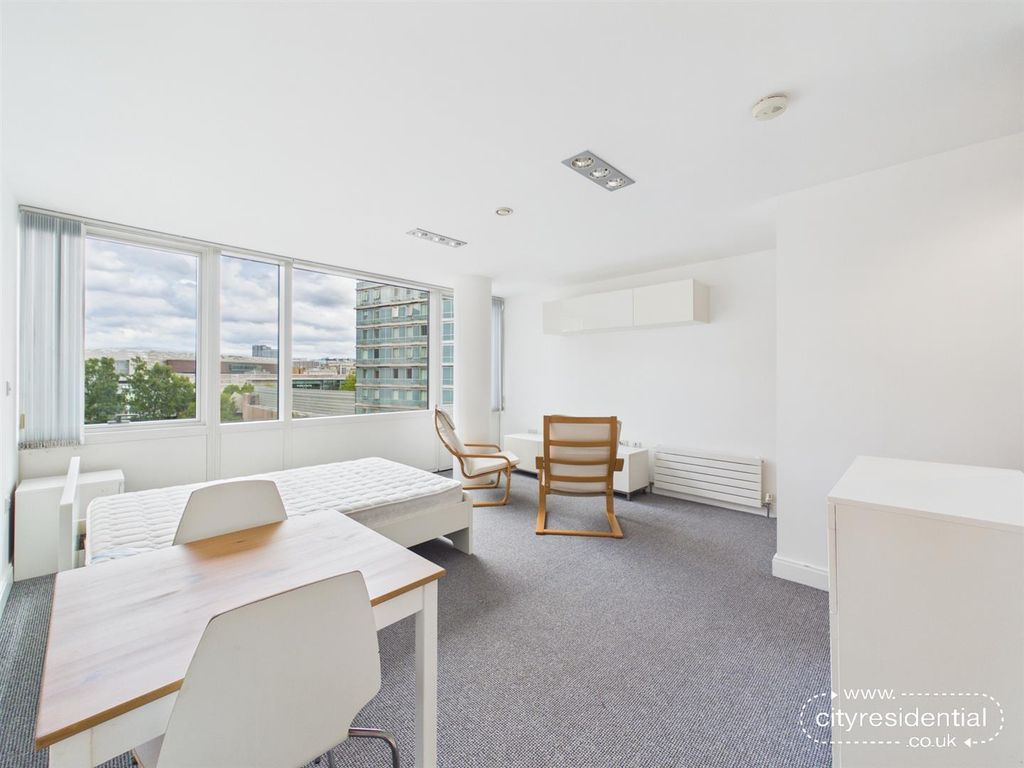 Property photo 3 of 8 A609, One Park West - Living Area And Bed.Jpg