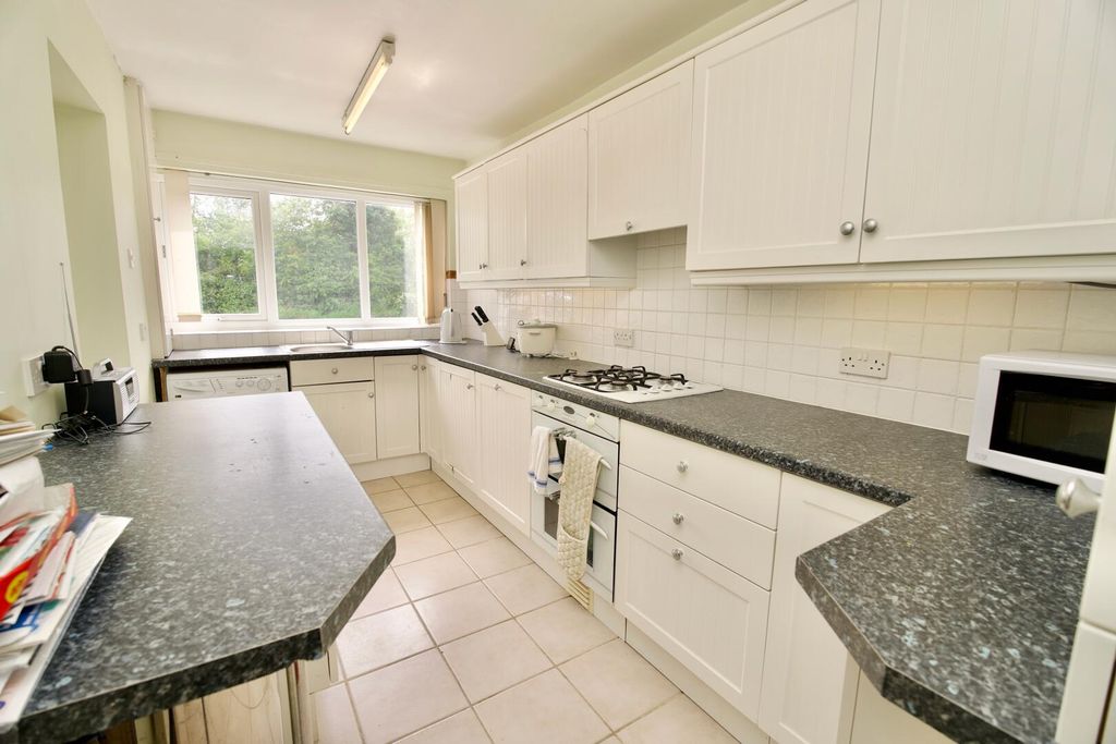 Property photo 2 of 15 Kitchen