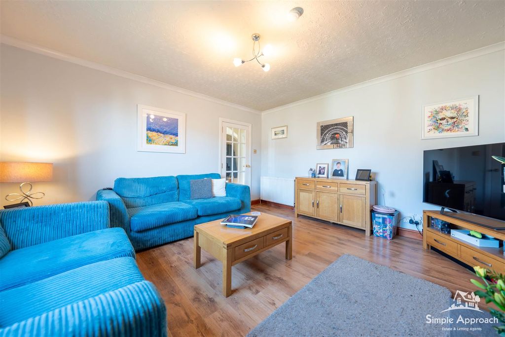 Property photo 3 of 28 Dsc02791-Hdr.Jpg