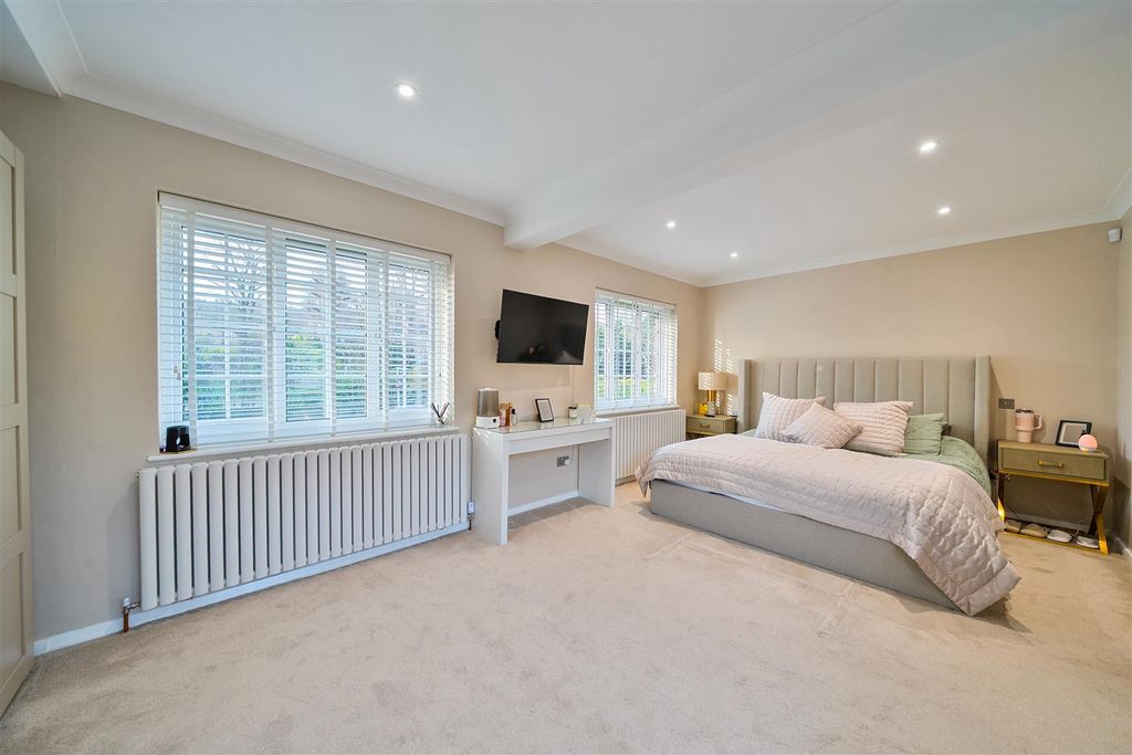 Additional image 27 of 6 bed detached house for saleOutwood Lane, Chipstead, Coulsdon CR5
