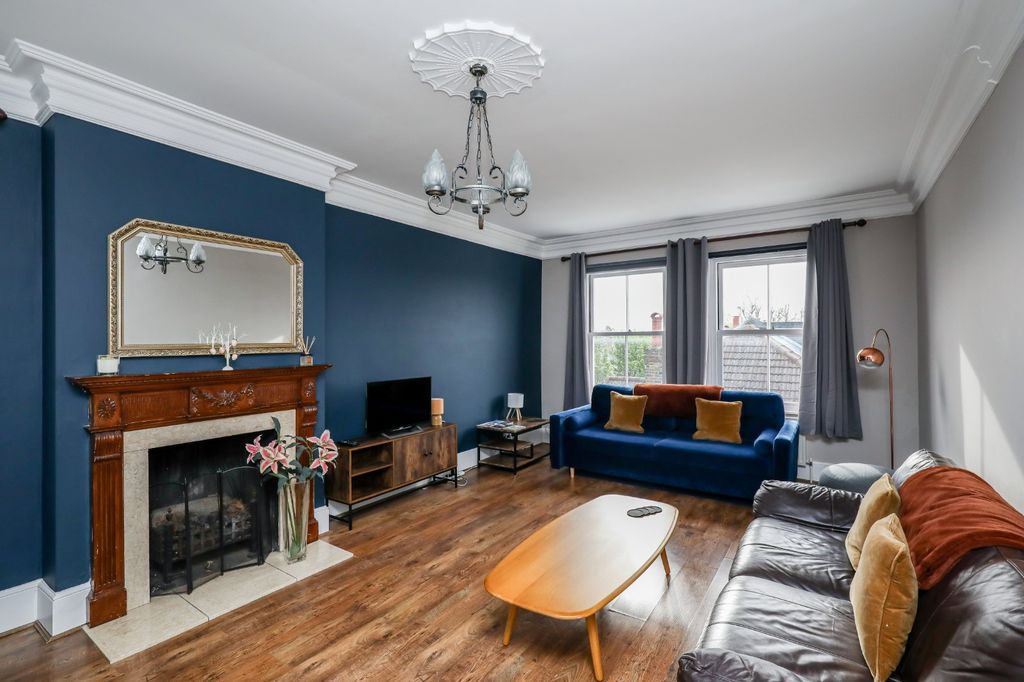 Property photo 3 of 13 Reception Room